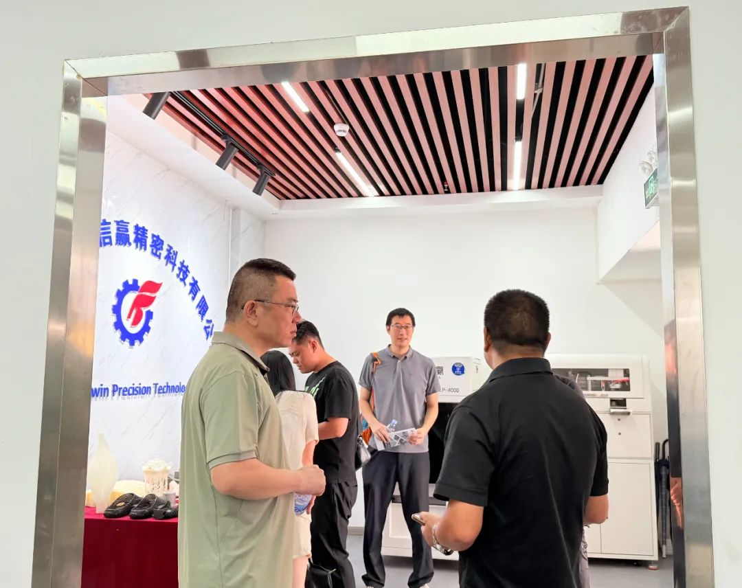 1756725813101377.jpg 640 (1).jpg